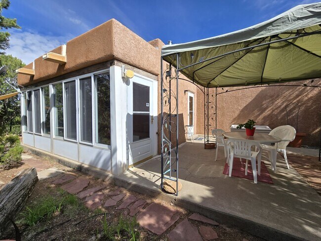 Building Photo - 20 Ravens Ridge Rd
