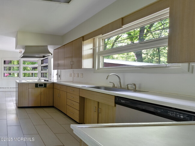 Building Photo - 1152 NJ-34