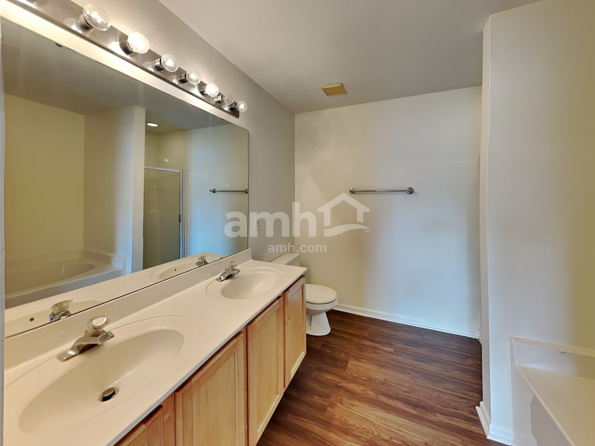 Building Photo - 13624 Whitebark Ct