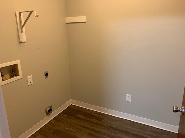Building Photo - 303 Carriage Square Dr