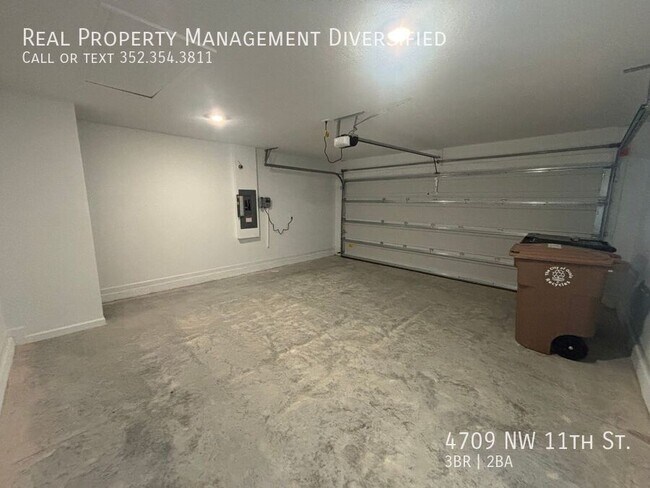 Building Photo - 4709 NW 11th St