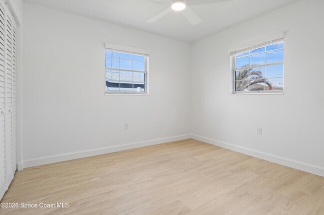Building Photo - 2076 Abalone Ave