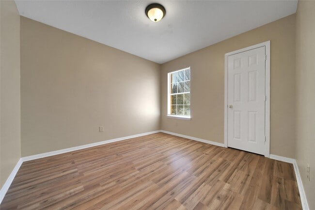 Building Photo - 18814 Bonners Park Cir