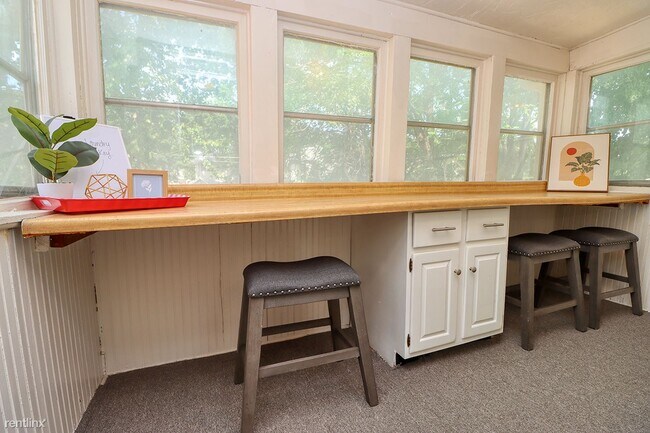 Building Photo - 5 br, 1 bath House - 2040 South 17th Street 2