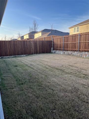 Building Photo - 620 Delaware Ave