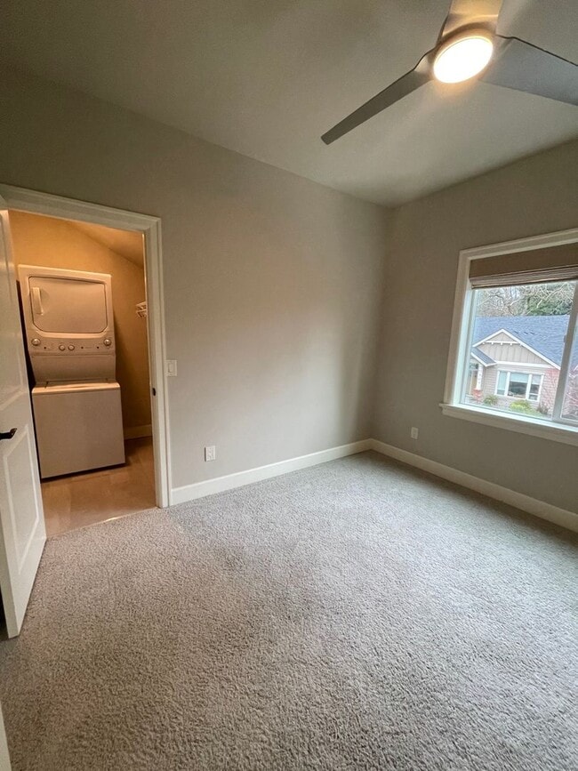 Building Photo - Beautiful, Brand New 1 Bedroom, 1 Bath ADU Home