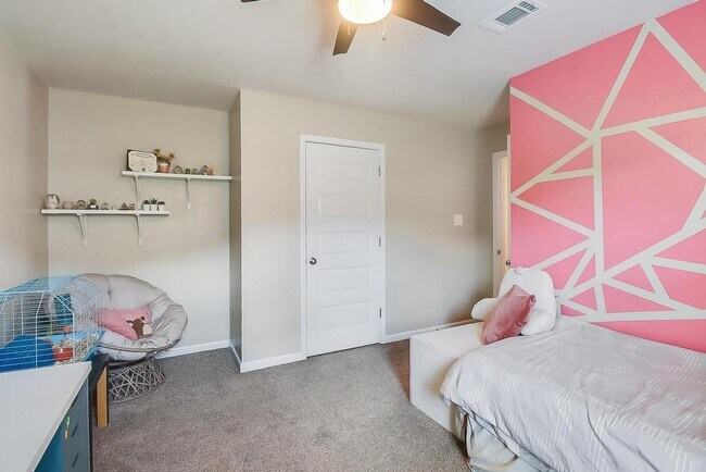 Building Photo - 9059 Bellewood Pl