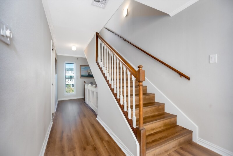 Building Photo - 8316 Seawall Blvd