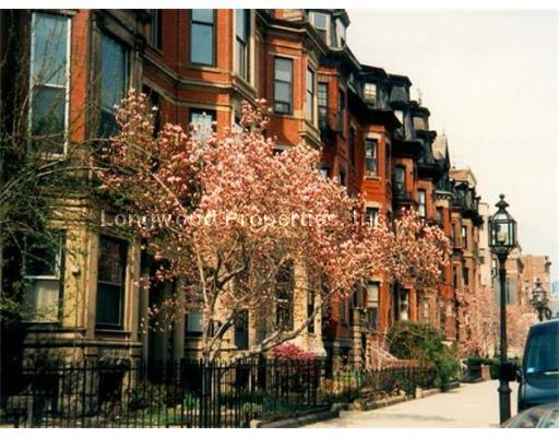 Building Photo - 436 Marlborough St