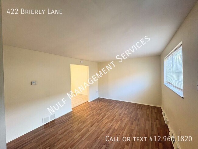 Building Photo - 422 Brierly Ln