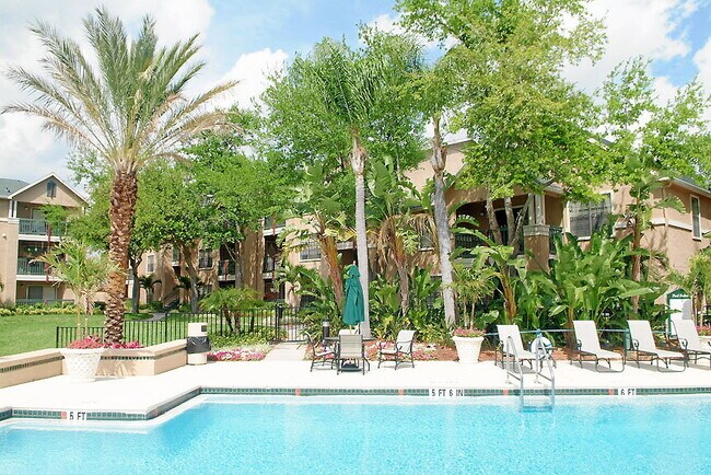 Building Photo - Spacious 3-Bed, 2-Bath Condo Oasis in Beautiful Suntree