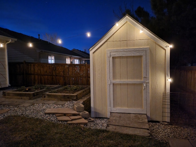 Building Photo - 456 Lavastone Ave