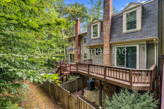 Building Photo - 7867 Painted Daisy Dr