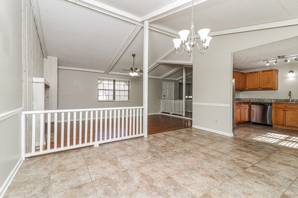 Building Photo - 4035 N Quail Dr