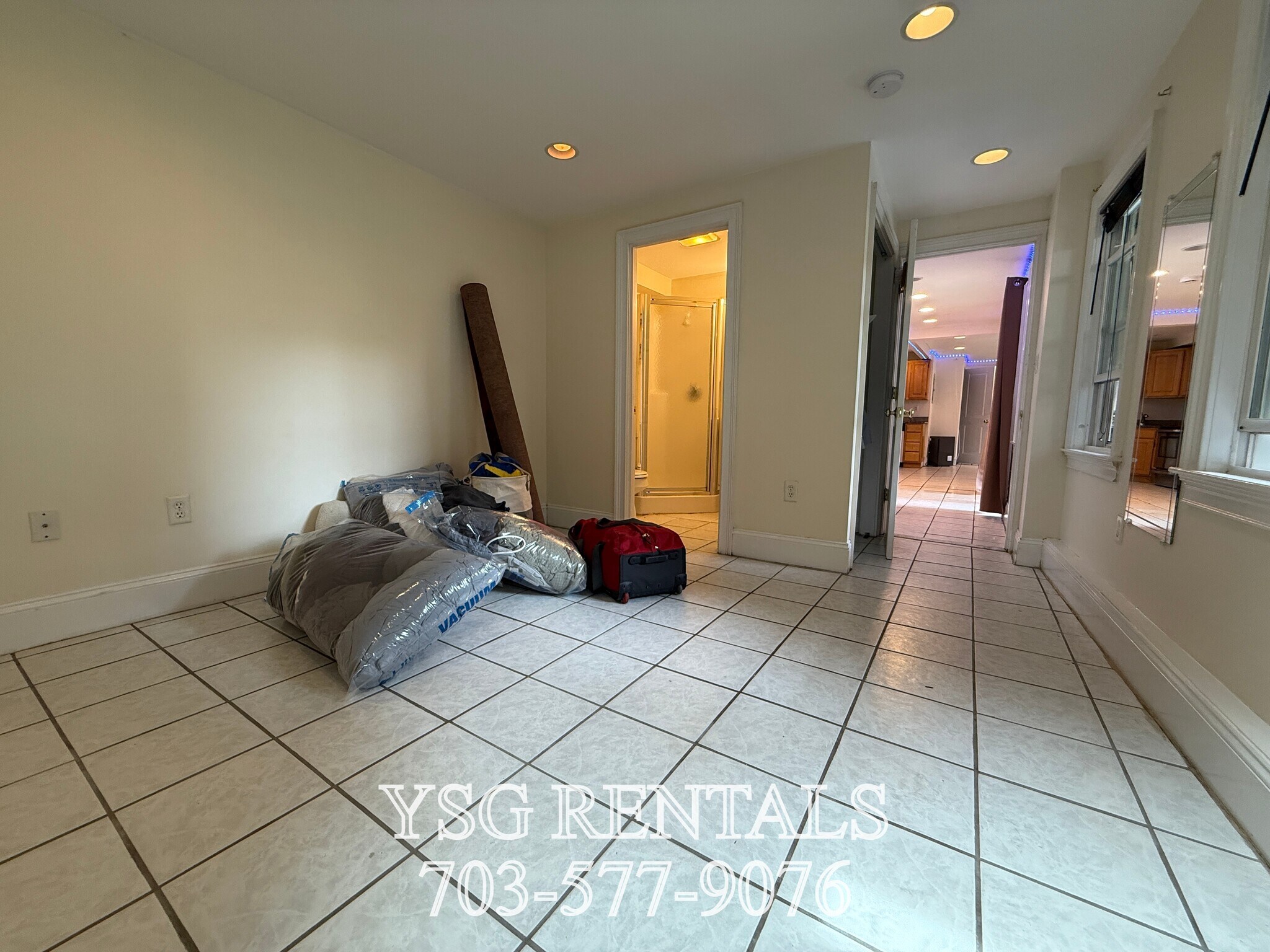 Building Photo - 8 Alleghany St