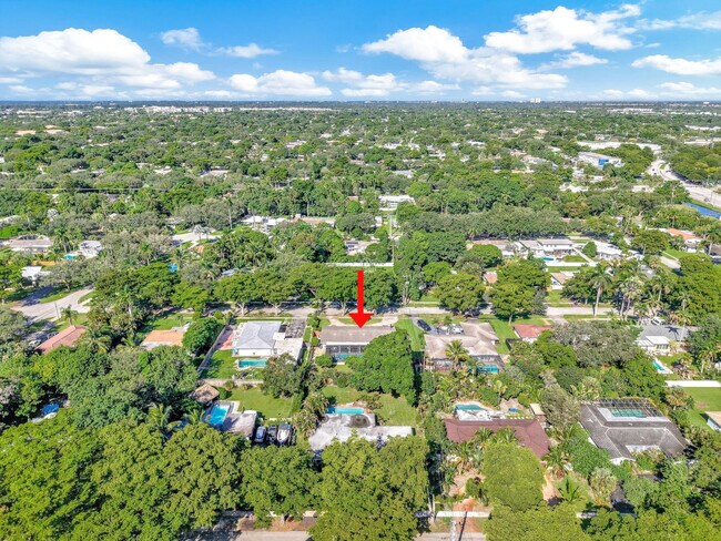 Building Photo - 836 Orchid Dr