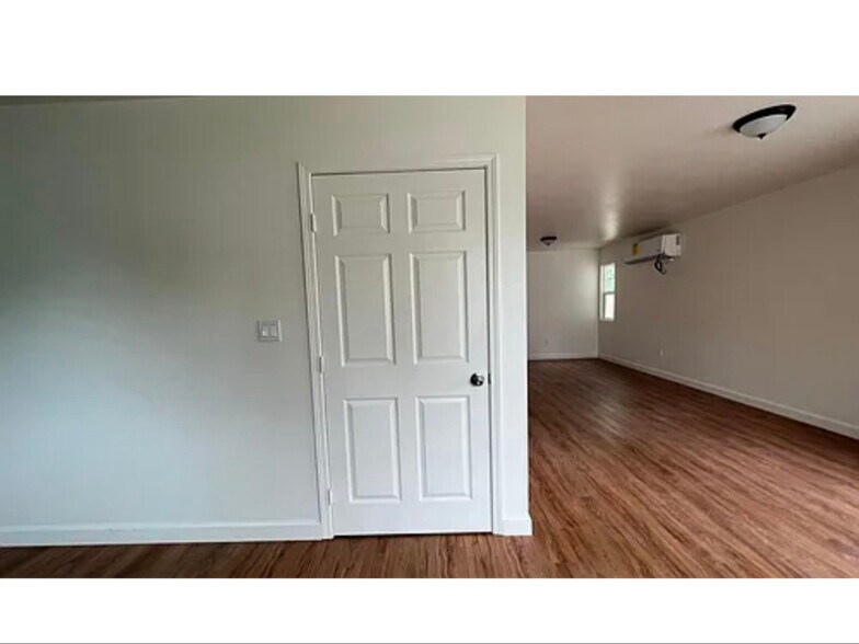 Building Photo - 6827 San Luis St