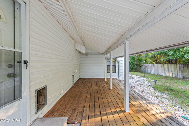 Building Photo - 301 Fairway Blvd