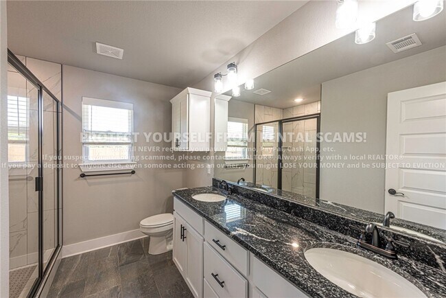 Building Photo - 45 W Pitts St