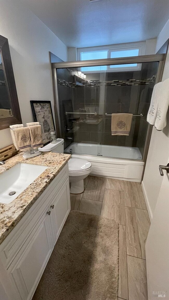 Building Photo - 2 Fallgreen Ct