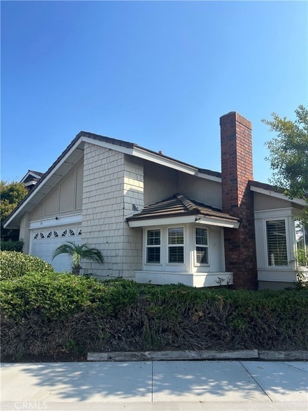 Building Photo - 26 Alderbrook