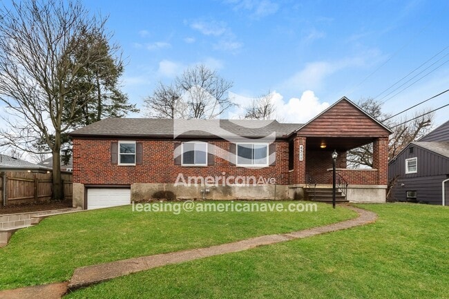 Building Photo - 4311 Winona Ave