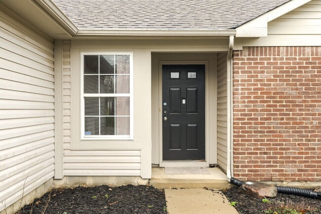Building Photo - 9790 Stonewall Ln