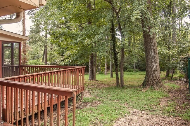 Building Photo - 4682 Sharon Valley Ct