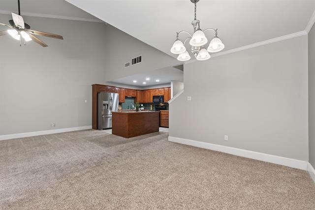 Building Photo - 512 Oakridge Dr