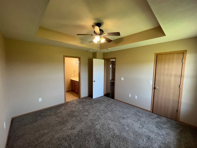 Building Photo - 3 bedroom 2 bath home in Clever, MO!