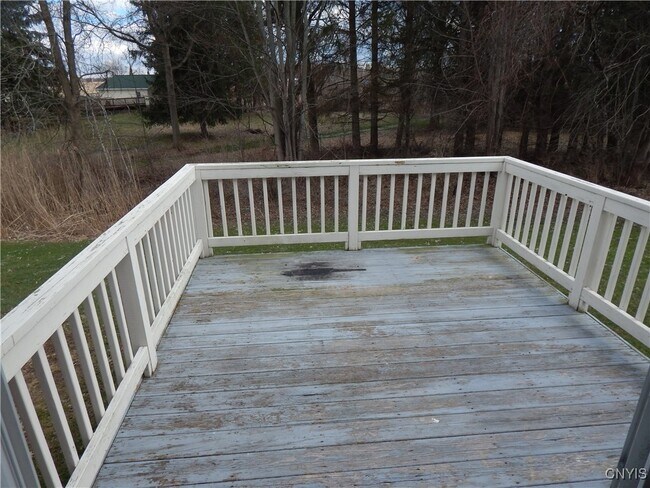 Building Photo - 8176 Whitman Way