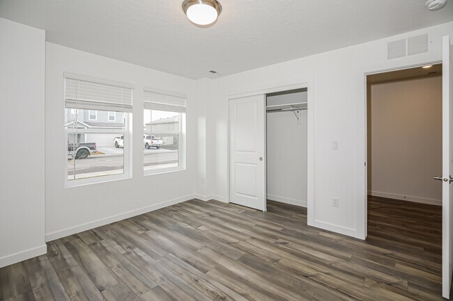 Building Photo - 15206 Nimbus Way