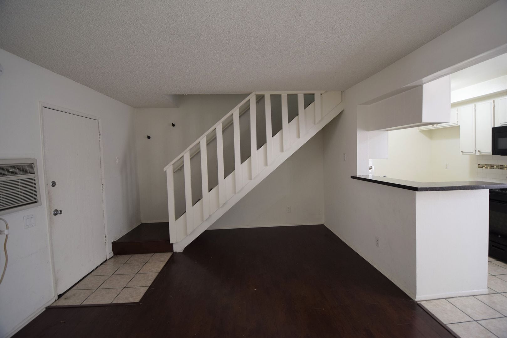 Building Photo - 5652 Colfax Ave