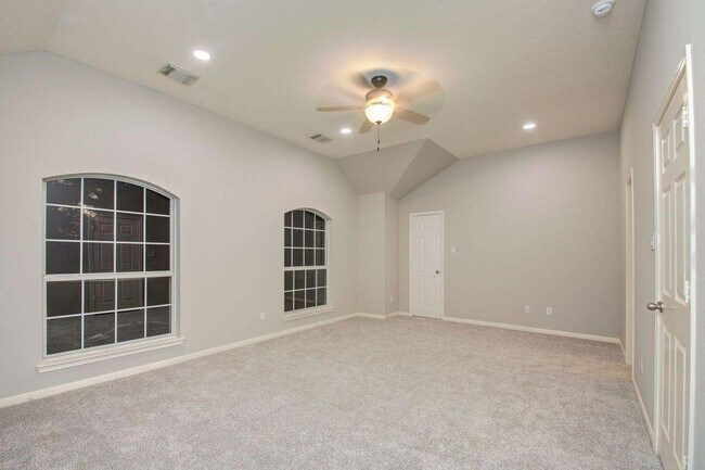 Building Photo - 6411 Hope Wood Mills Dr