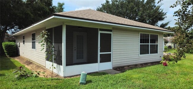 Building Photo - 1568 Grove Ct