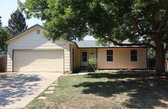 Building Photo - Spacious 4-Bedroom Single Family Home
