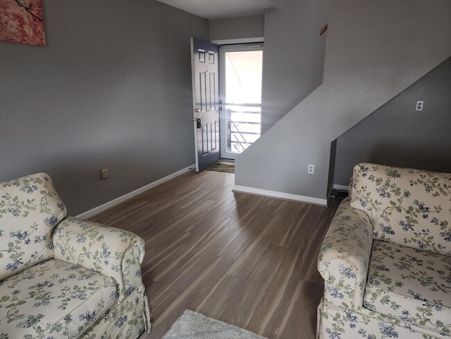 Building Photo - 3369 Forest Ct