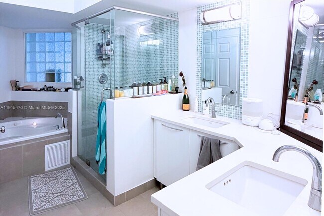 Building Photo - 125 Jefferson Ave