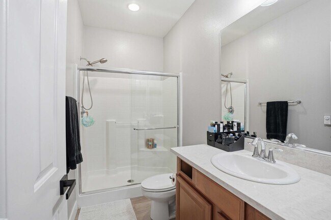 Building Photo - Highly Sought-After Next Gen Home with Private Downstairs Suite in Gated Valencia Community