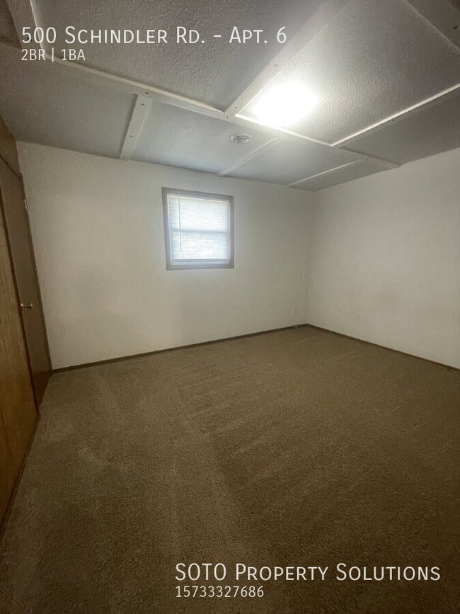 Building Photo - 500 Schindler Rd