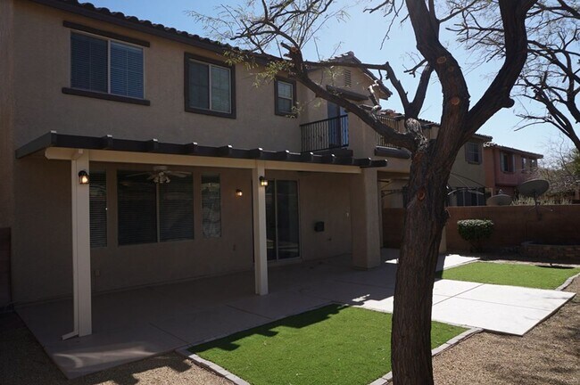 Building Photo - Beautiful Four Bedroom Home in Mountain`s Edge.