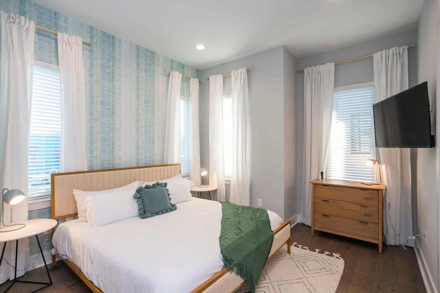 Building Photo - 1035 Scovel St