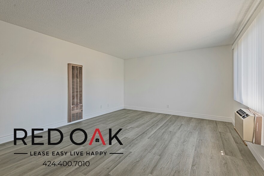 Building Photo - 3815 Baldwin Ave