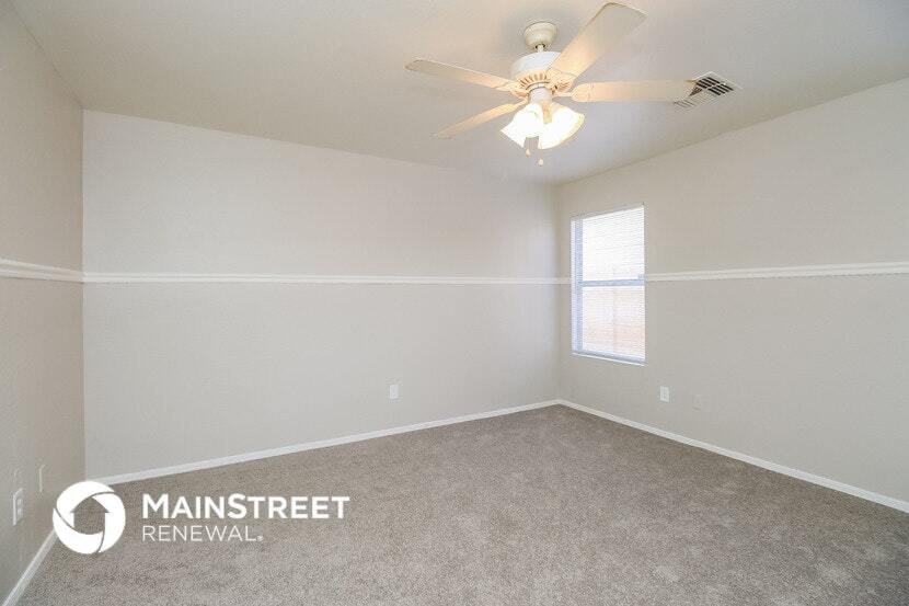 Building Photo - 31805 N Sundown Dr