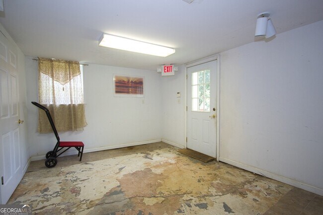 Building Photo - 1835 Lawrenceville Hwy