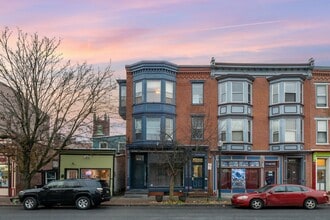 Building Photo - 1006 N 3rd St