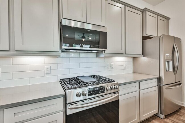 Building Photo - 582 Dry Fork Ln