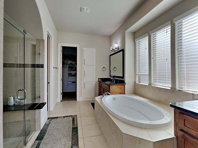 Building Photo - 2639 Virginia Pkwy