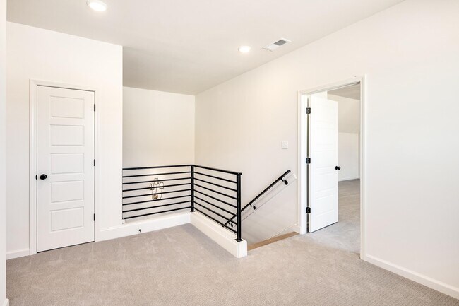 Building Photo - 12104 Stromness Ct