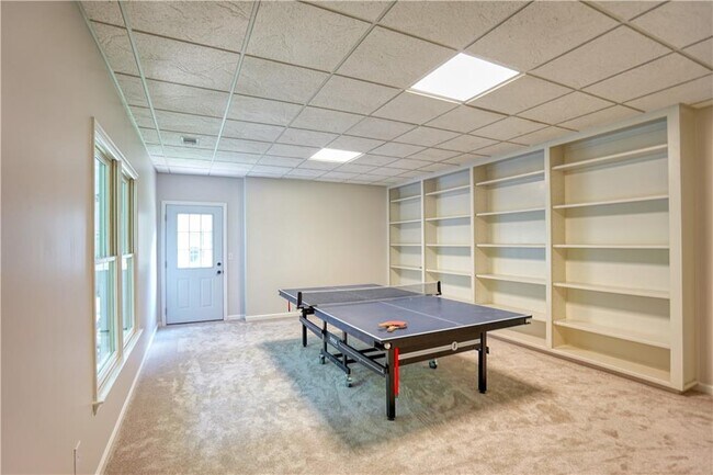 Building Photo - 958 Glenverness Dr